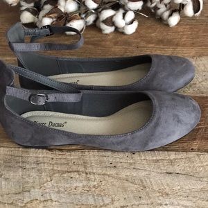 Pierre Dumas Grey Vegan Suede Flats, Size 9 NEW